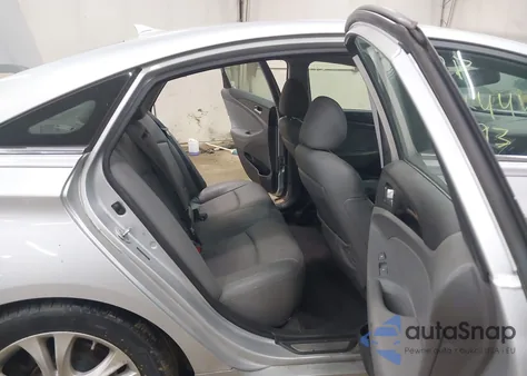 2013 Hyundai Sonata Limited z USA, uszkodzony, nr VIN 5NPEC4AC7DH620429